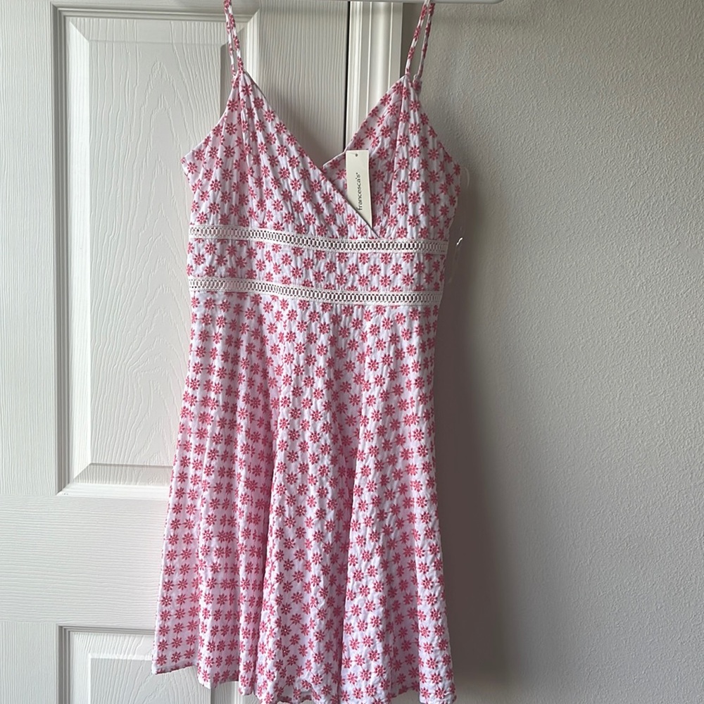 Pink embroidered dress NWT brand new! M